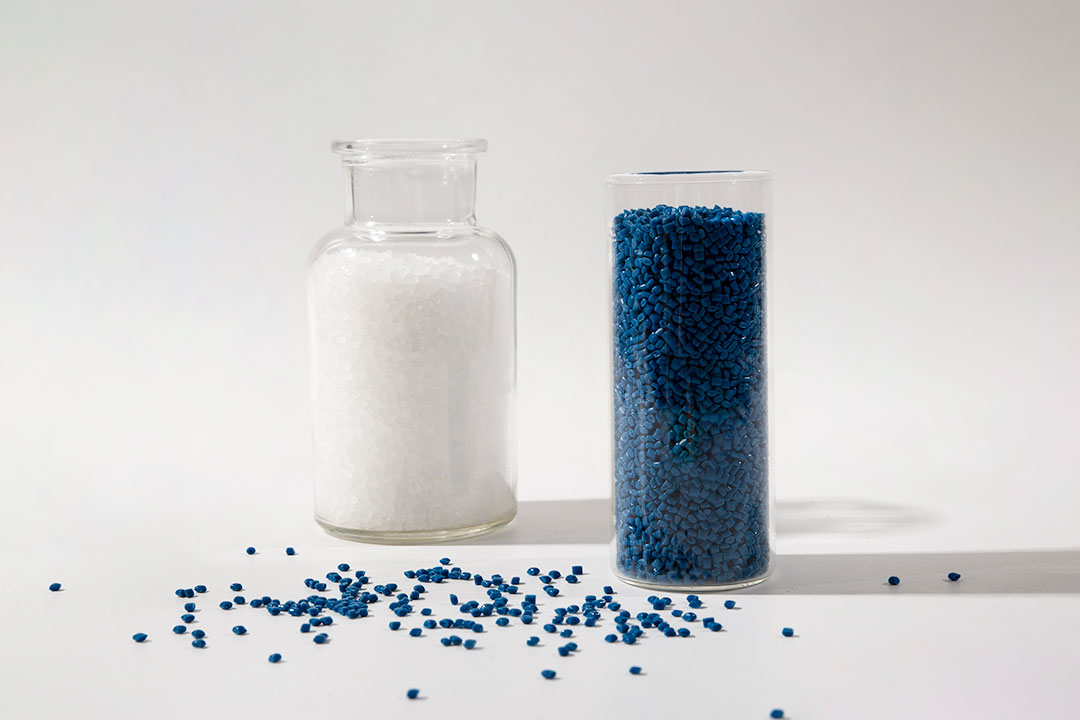 由ETFE顆粒擠壓成型的膜產(chǎn)品有什么特點(diǎn)呢？