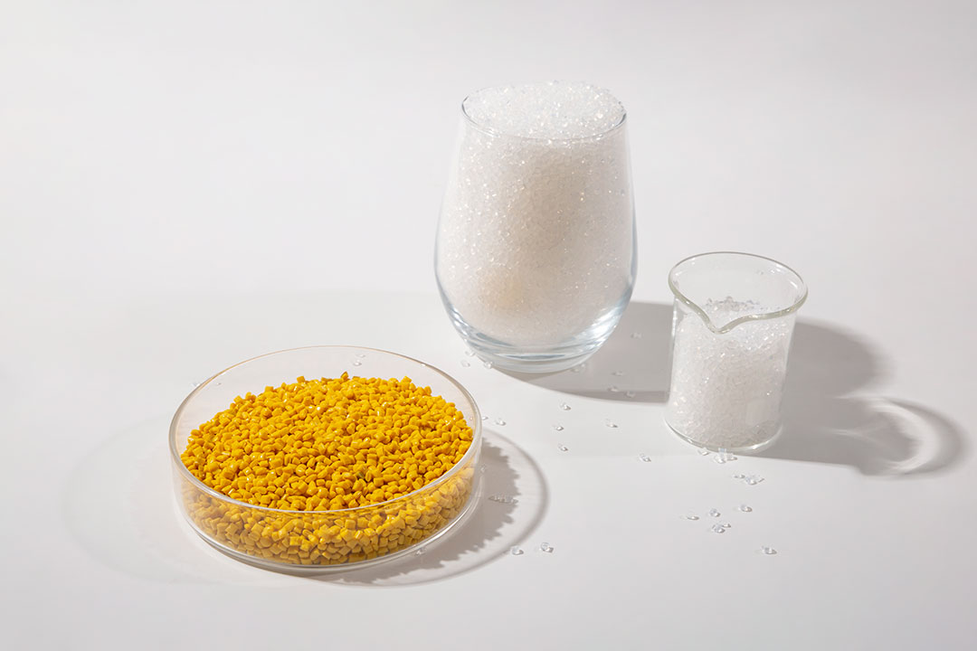 200度高溫氟塑料的應(yīng)用及注意事項！